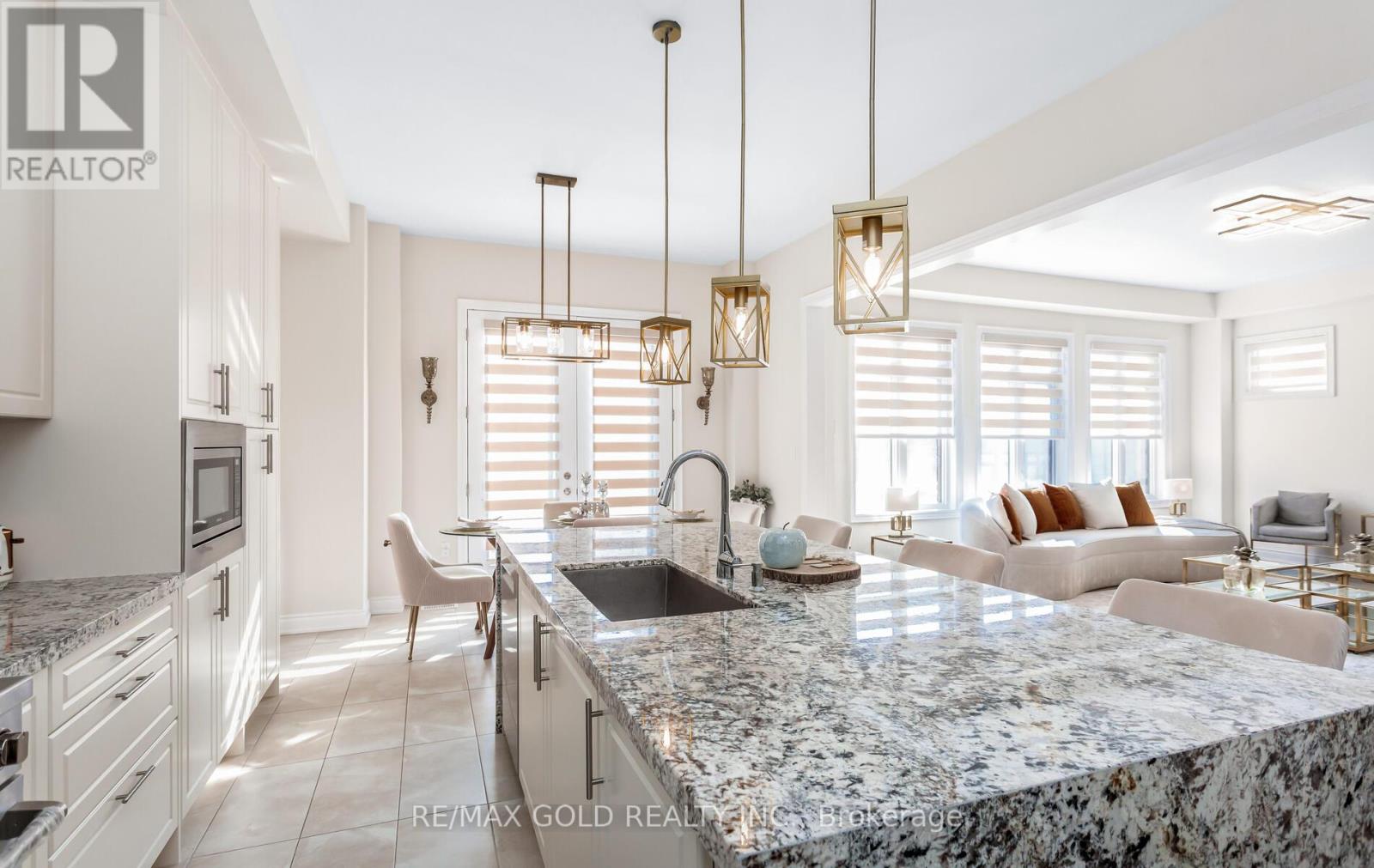 10 Settlers Road, Oakville, Ontario  L6H 0Y8 - Photo 16 - W12939794