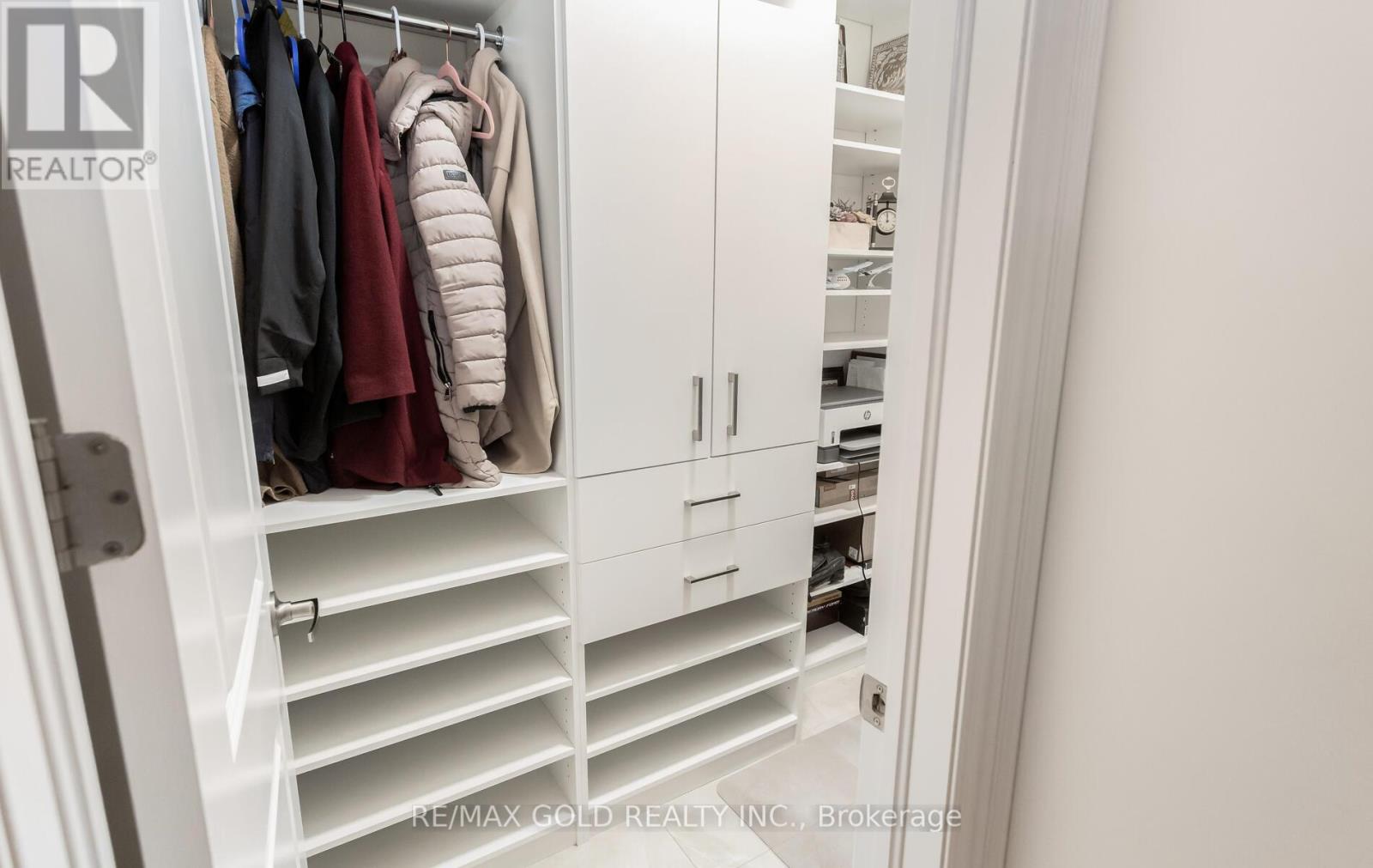 10 Settlers Road, Oakville, Ontario  L6H 0Y8 - Photo 21 - W12939794