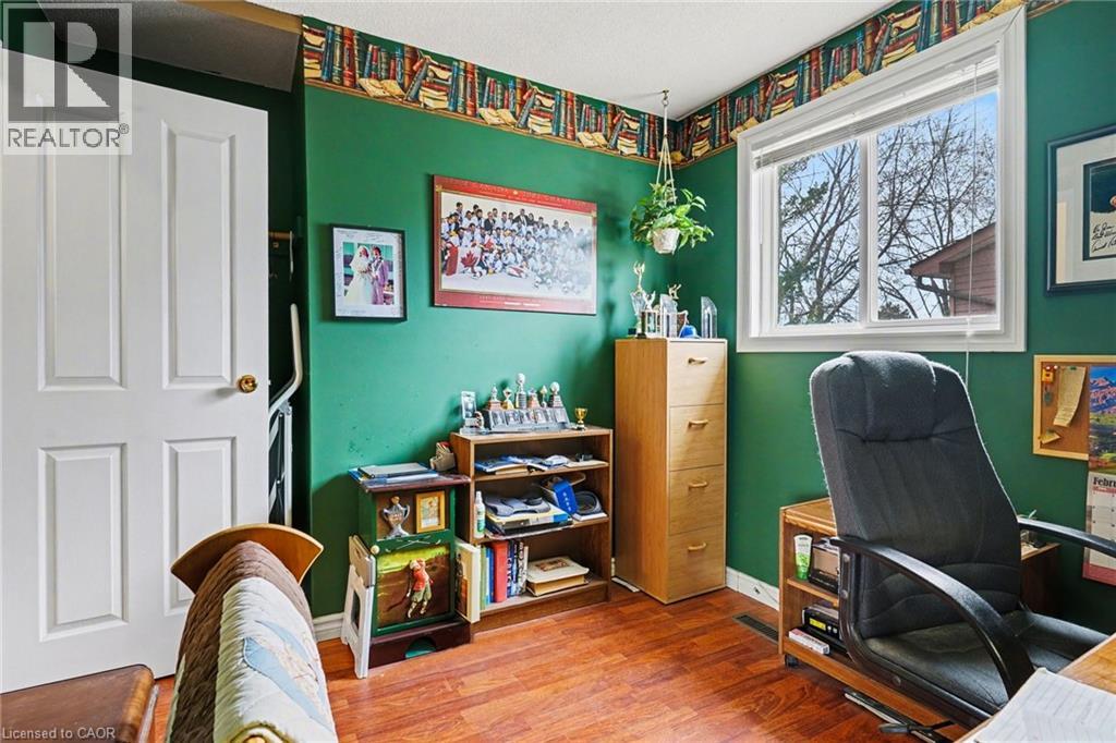 2381 Middlesmoor Crescent, Burlington, Ontario  L7P 3X4 - Photo 17 - 40815685