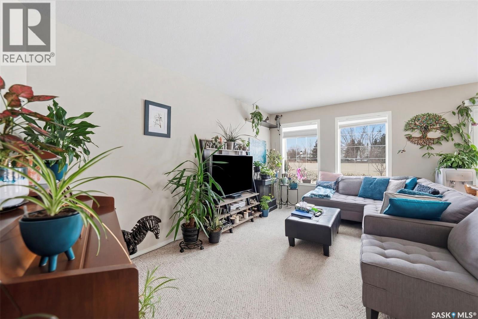 15 111 Fairbrother Crescent, Saskatoon, Saskatchewan  S7S 1L3 - Photo 6 - SK031596