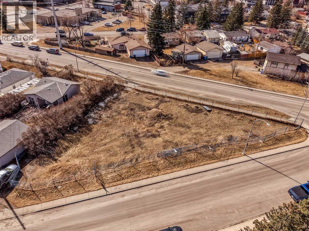 1928 Home Road NW, Calgary, Alberta  T1X 0Y4 - Photo 3 - A2295227