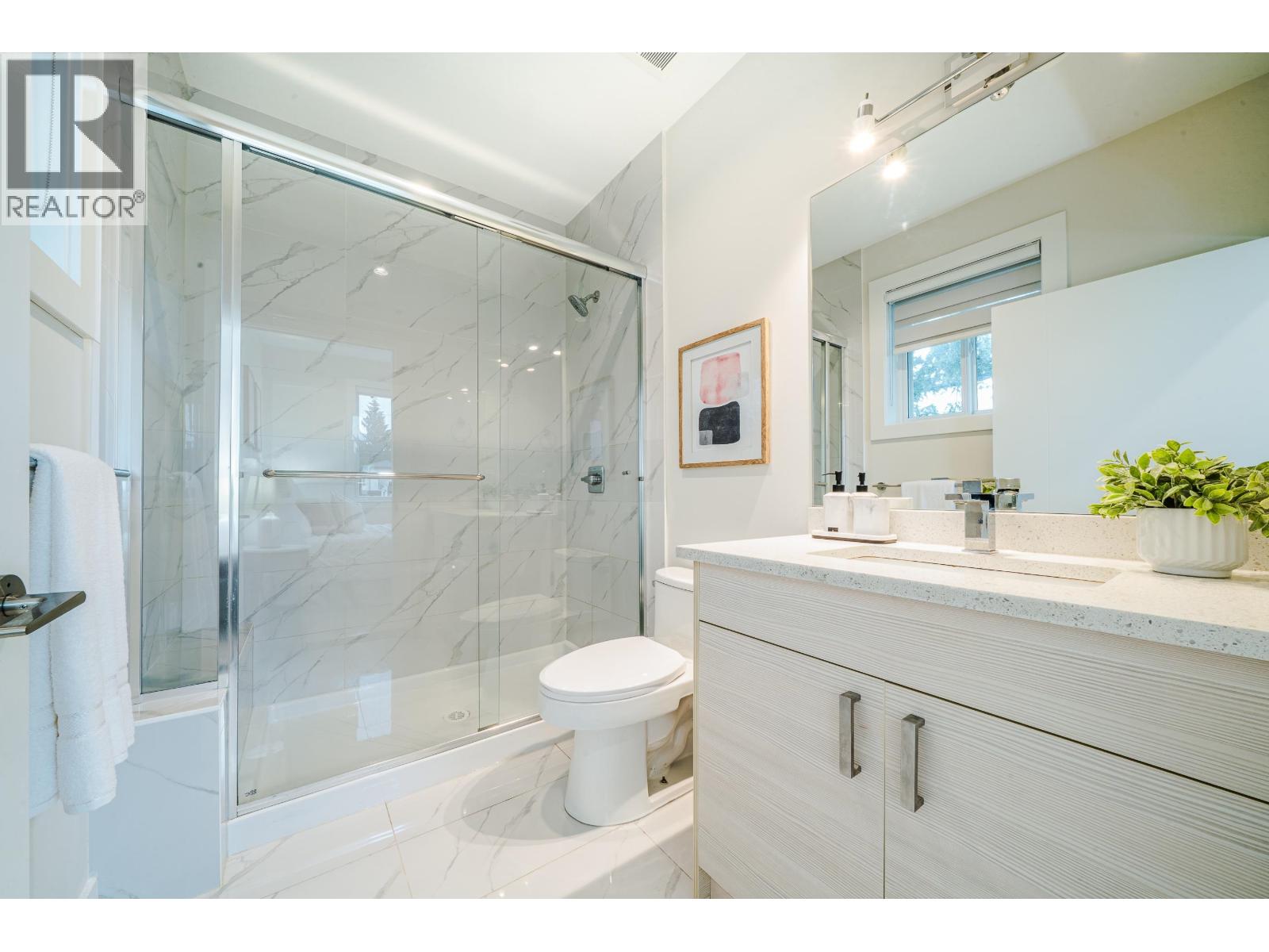 7261 E Sherbrooke Street, Vancouver, British Columbia  V5X 1T7 - Photo 14 - R3104007