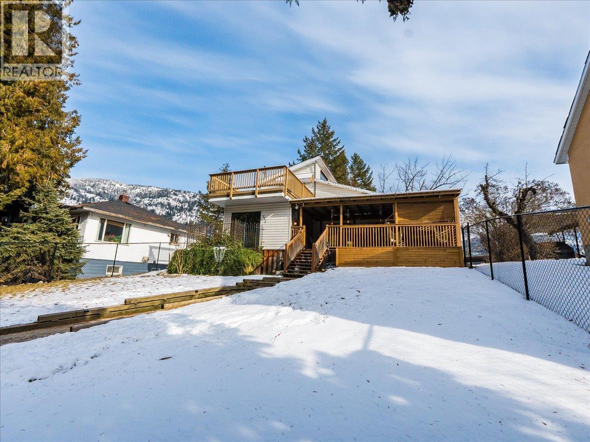 613 11th Avenue, Castlegar, British Columbia  V1N 1J7 - Photo 51 - 10369959