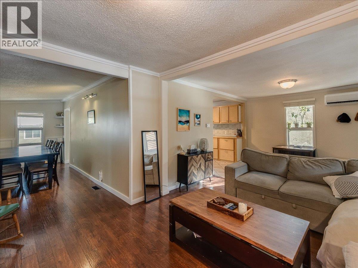 613 11th Avenue, Castlegar, British Columbia  V1N 1J7 - Photo 39 - 10369959