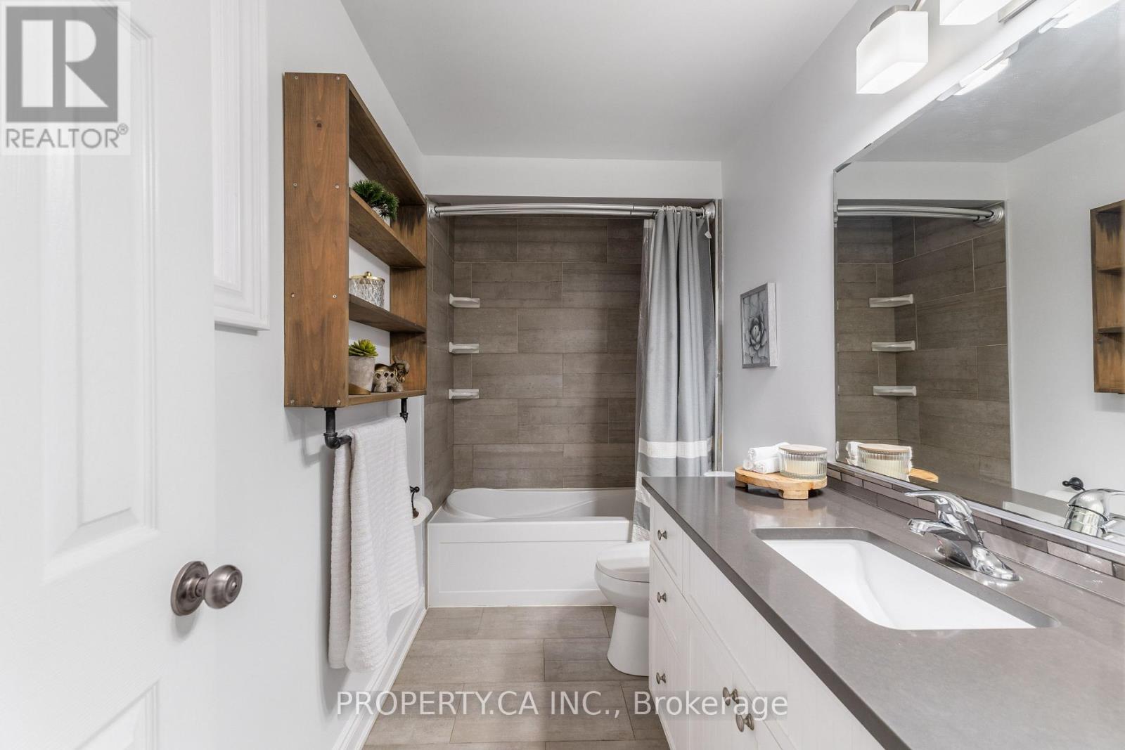 81 Stirling Macgregor Drive, Cambridge, Ontario  N1S 4P4 - Photo 18 - X12939418