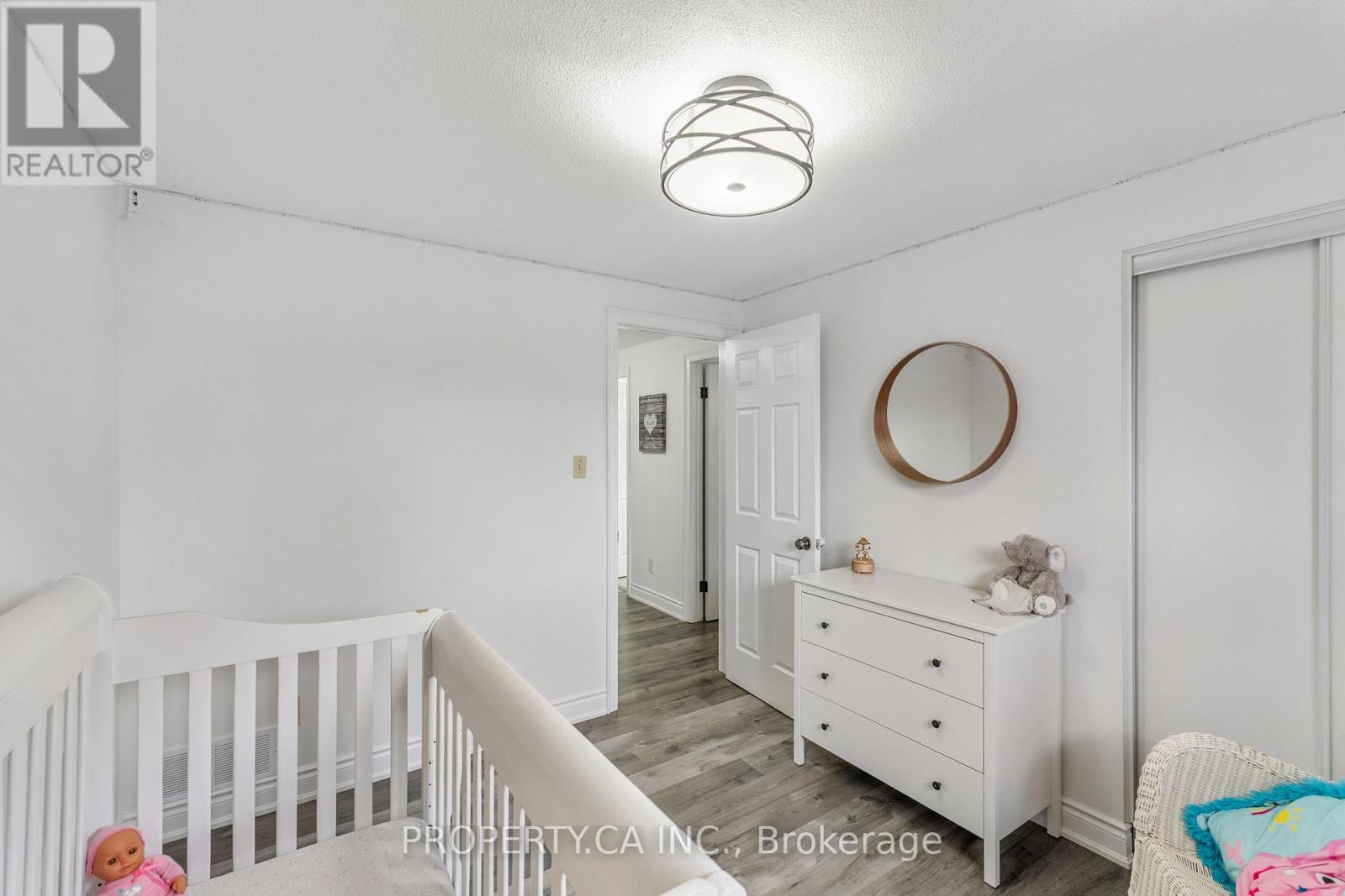 81 Stirling Macgregor Drive, Cambridge, Ontario  N1S 4P4 - Photo 24 - X12939418