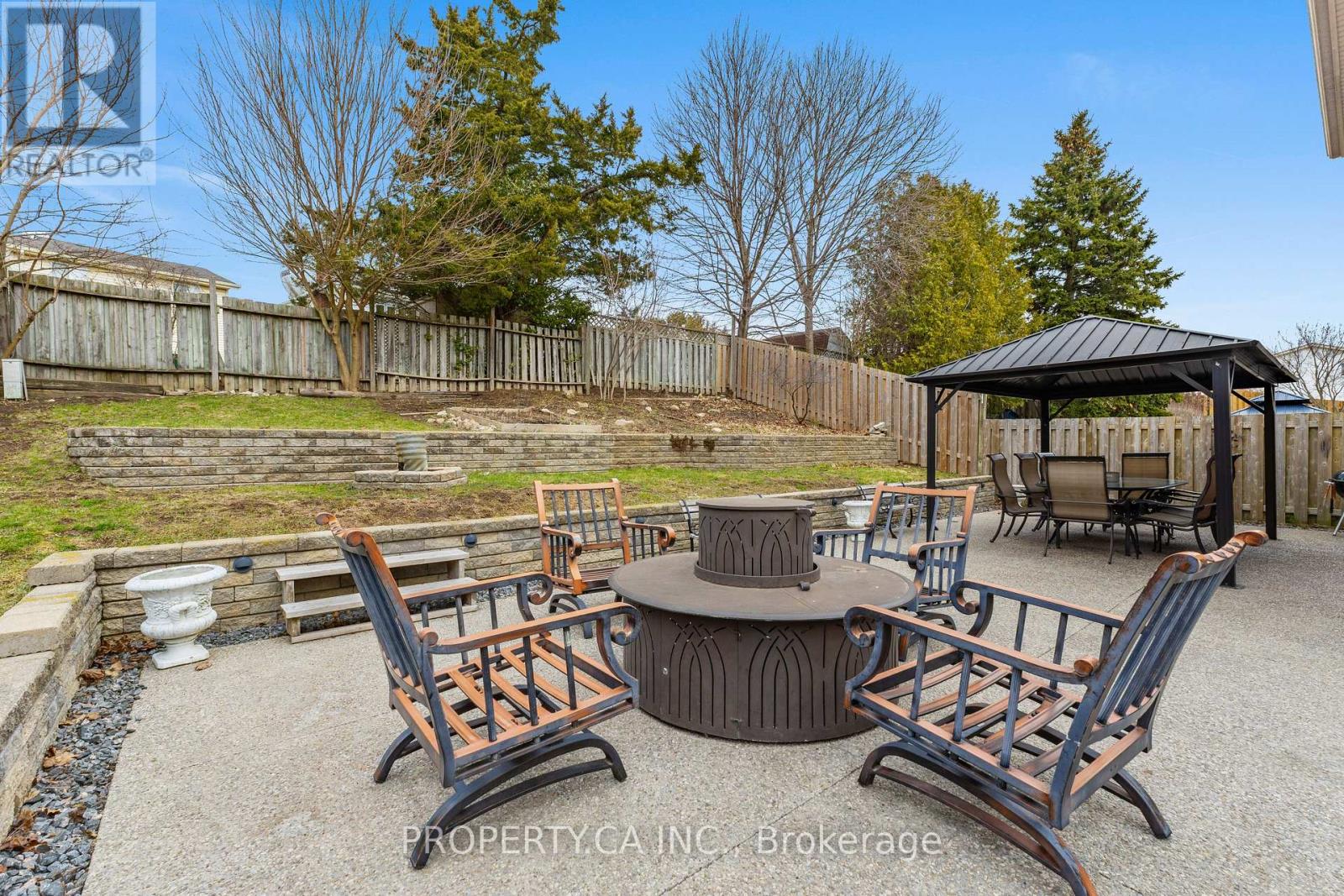 81 Stirling Macgregor Drive, Cambridge, Ontario  N1S 4P4 - Photo 39 - X12939418