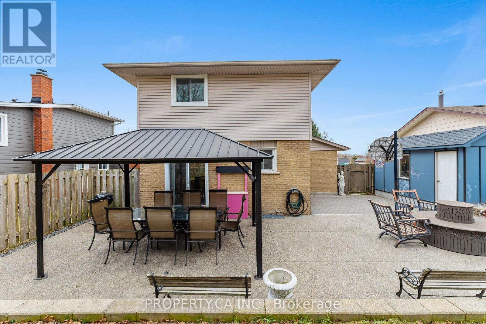 81 Stirling Macgregor Drive, Cambridge, Ontario  N1S 4P4 - Photo 42 - X12939418