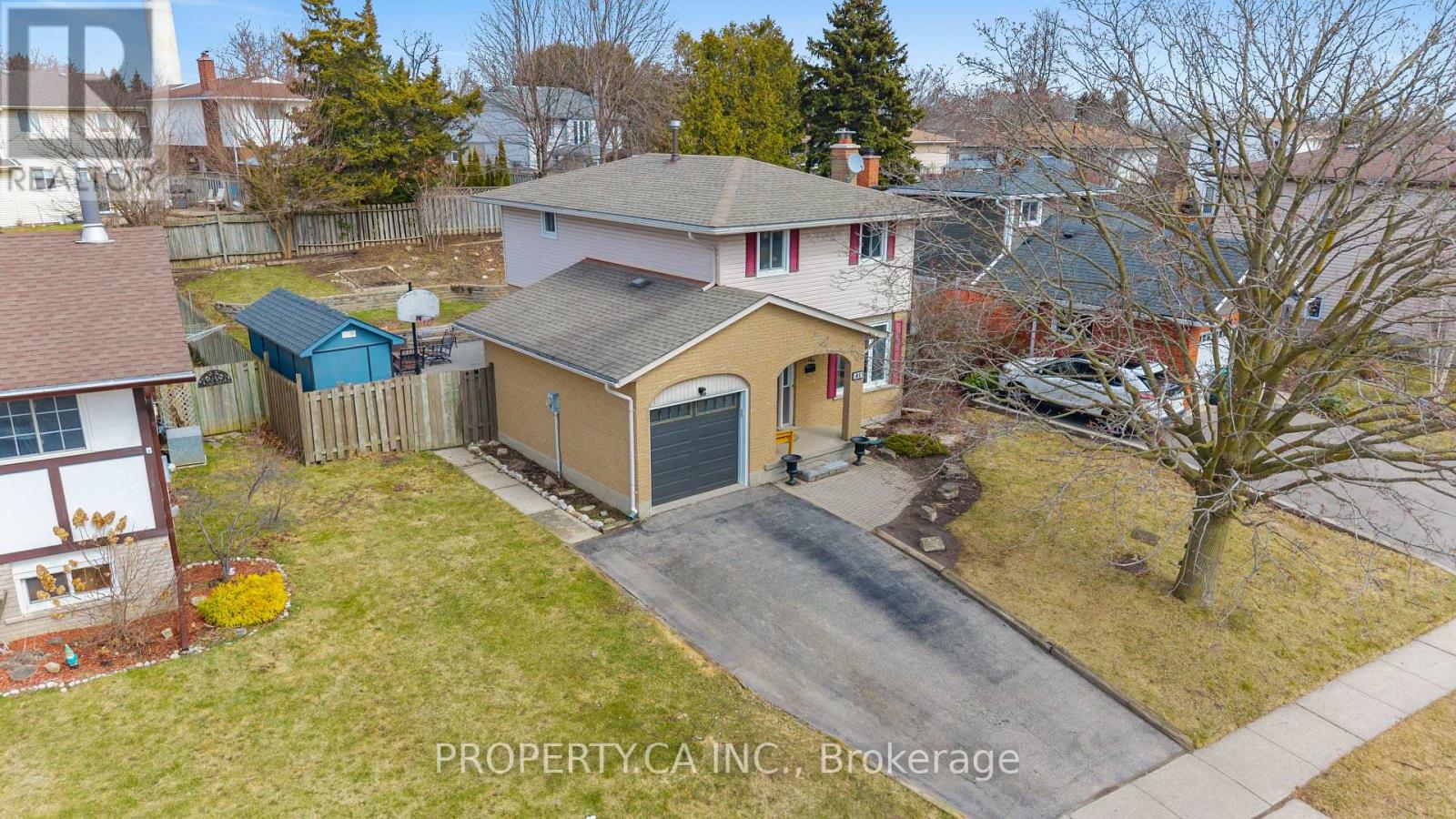 81 Stirling Macgregor Drive, Cambridge, Ontario  N1S 4P4 - Photo 44 - X12939418