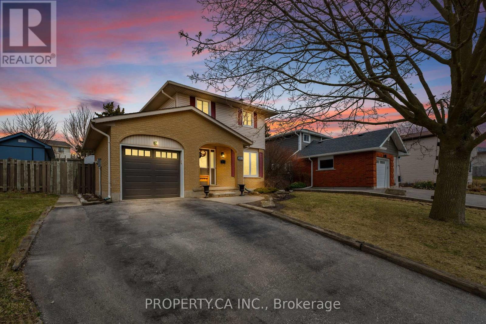 81 Stirling Macgregor Drive, Cambridge, Ontario  N1S 4P4 - Photo 48 - X12939418