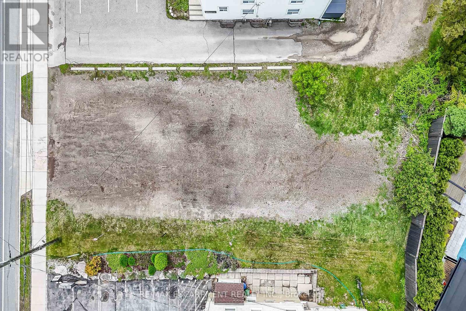 51 Wilson Street E, Hamilton, Ontario  L9G 2B3 - Photo 2 - X12939558