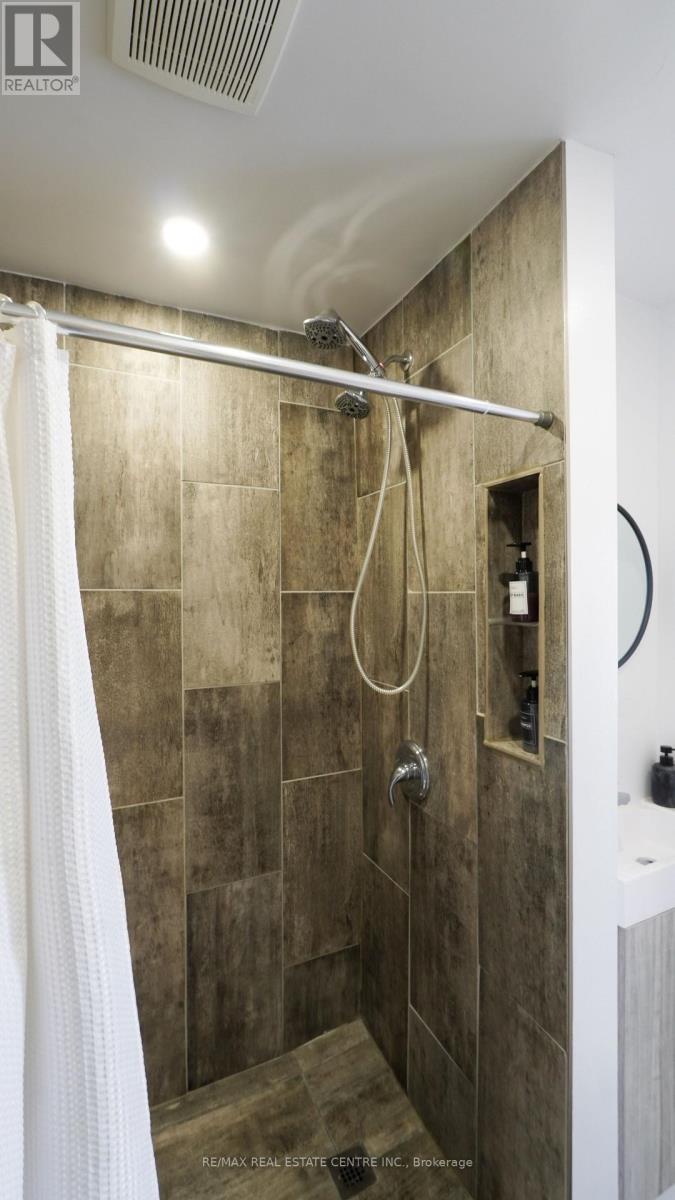 159 King Street, St. Clair, Ontario  N0P 2H0 - Photo 10 - X12939574