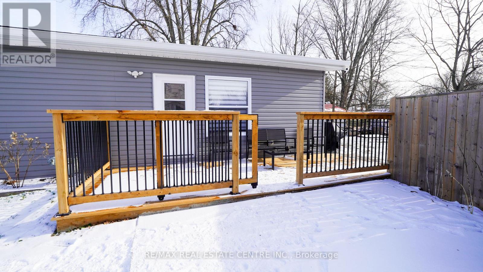 159 King Street, St. Clair, Ontario  N0P 2H0 - Photo 42 - X12939574