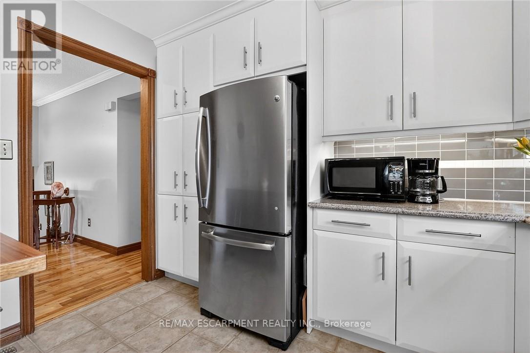 8 Killins Street, West Lincoln, Ontario L0R 2A0 - Photo 11 - X12939614