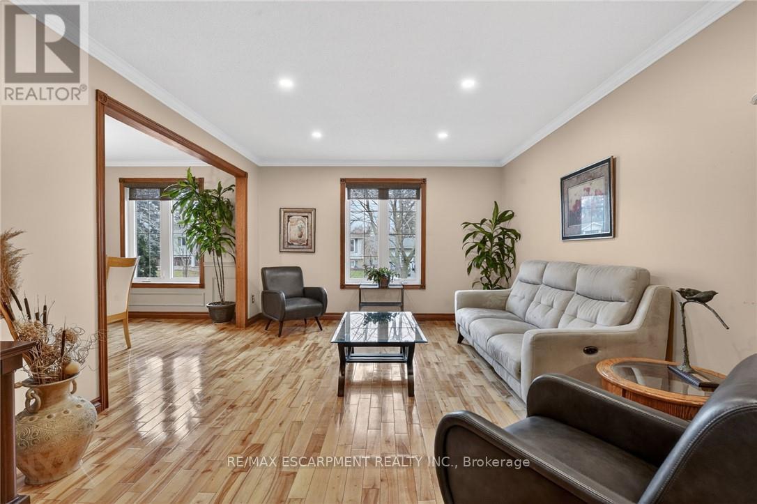 8 Killins Street, West Lincoln, Ontario L0R 2A0 - Photo 14 - X12939614