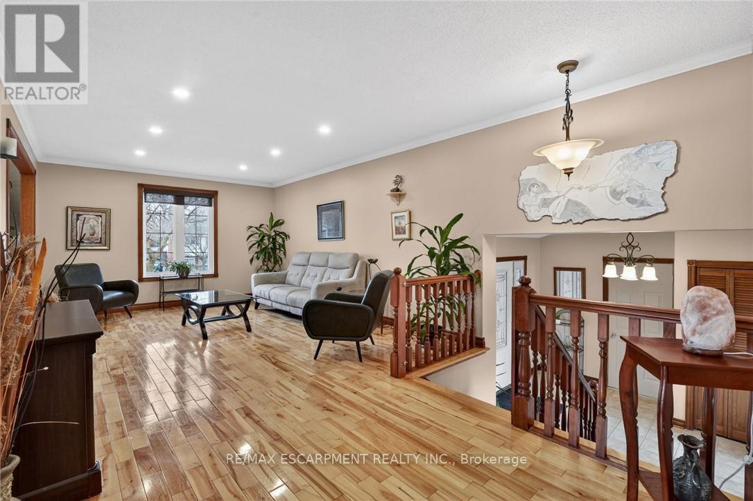 8 Killins Street, West Lincoln, Ontario L0R 2A0 - Photo 15 - X12939614