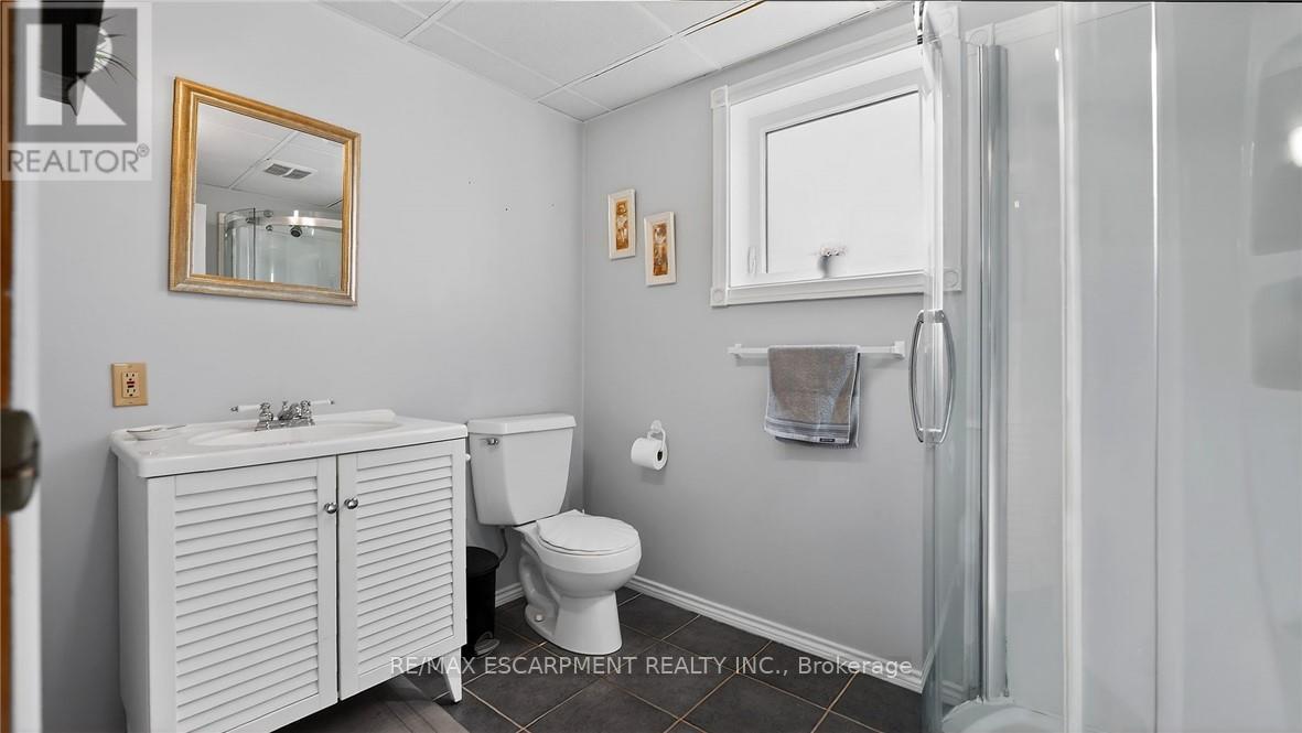 8 Killins Street, West Lincoln, Ontario L0R 2A0 - Photo 27 - X12939614