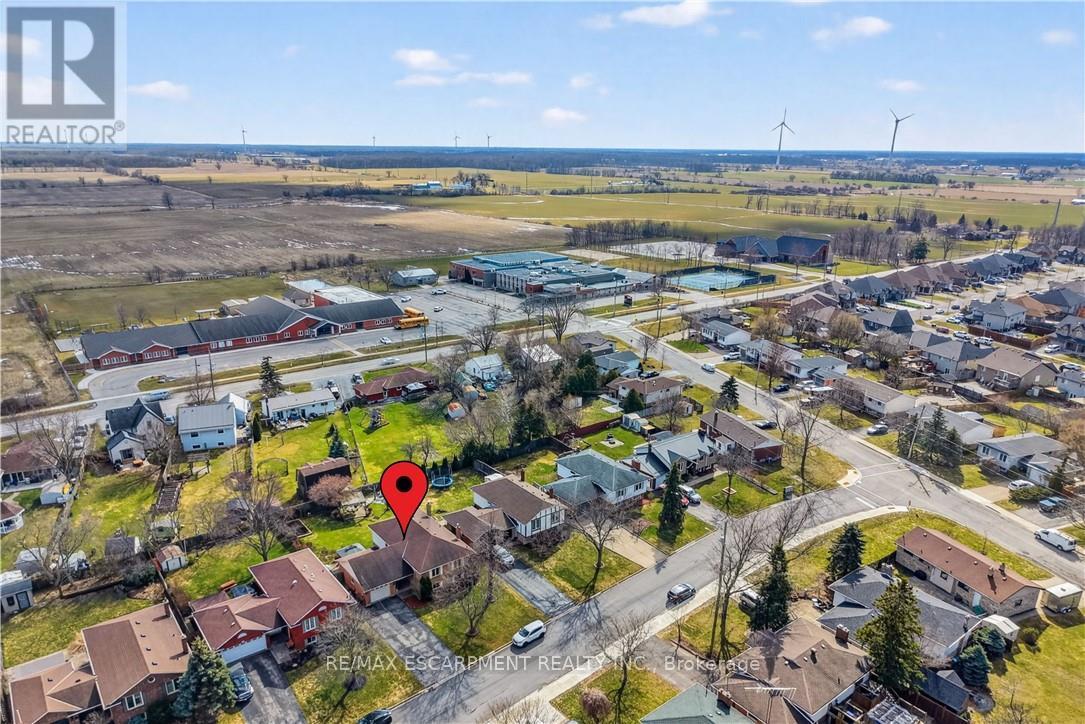 8 Killins Street, West Lincoln, Ontario L0R 2A0 - Photo 37 - X12939614