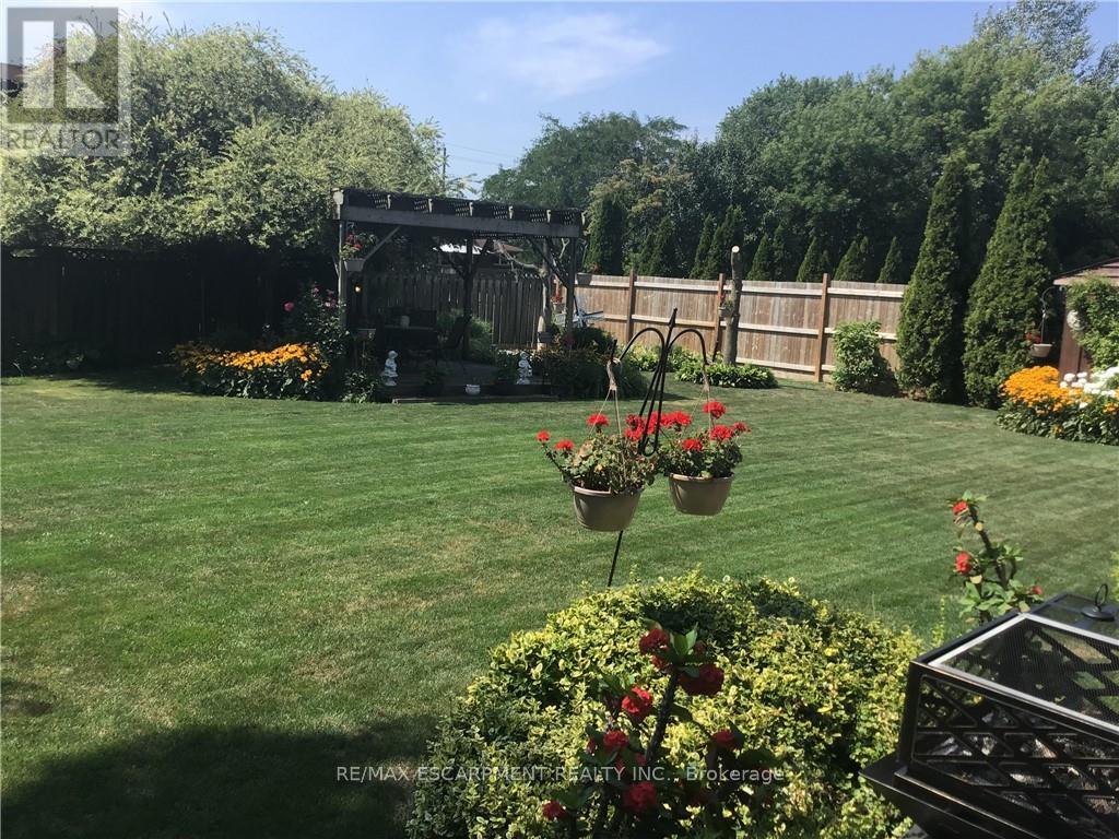 8 Killins Street, West Lincoln, Ontario L0R 2A0 - Photo 39 - X12939614