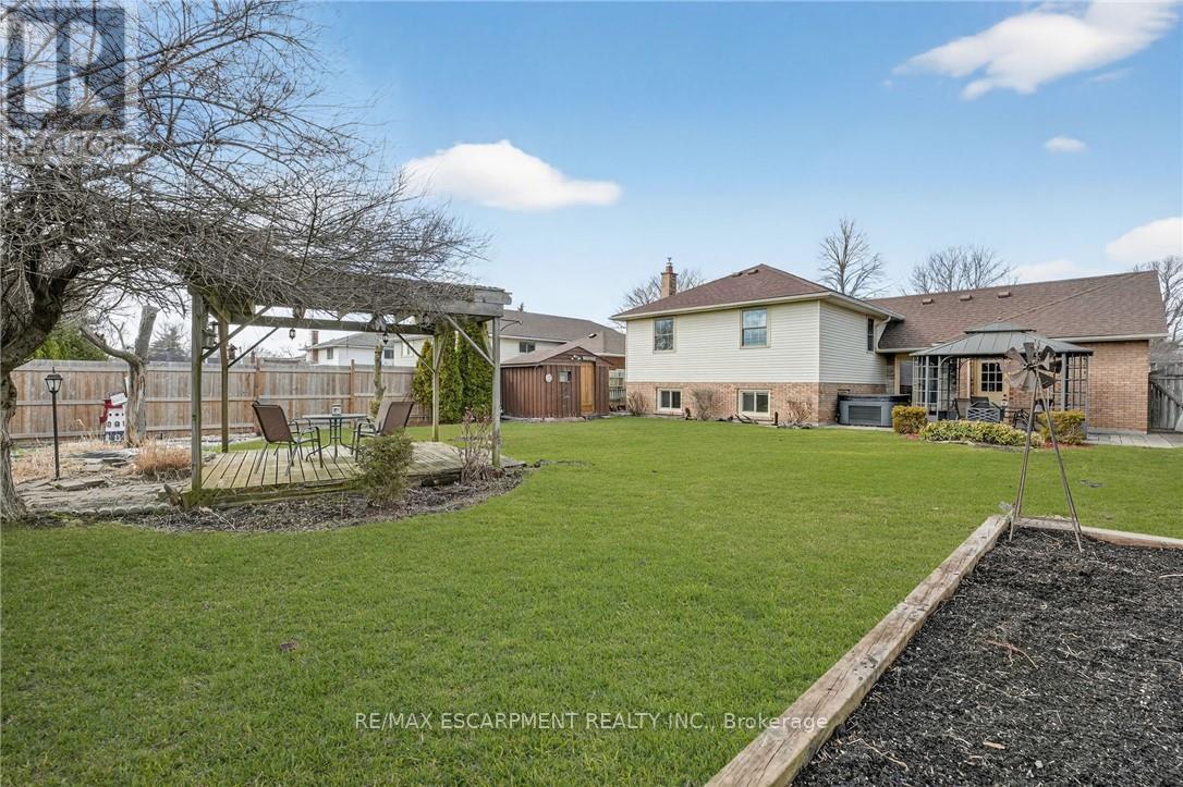 8 Killins Street, West Lincoln, Ontario L0R 2A0 - Photo 4 - X12939614