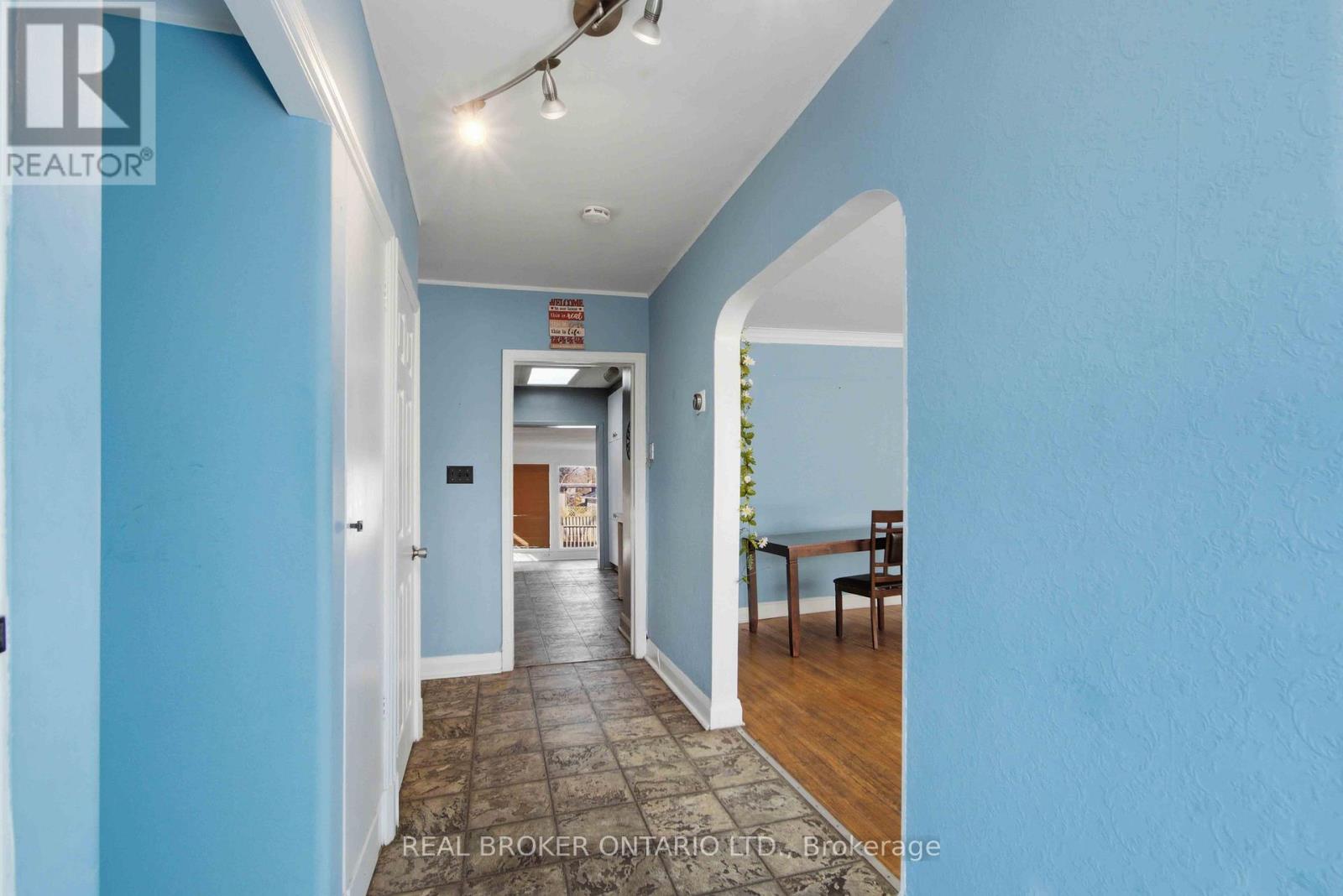 250 Macdonald Avenue, Belleville, Ontario  K8N 3Y9 - Photo 5 - X12939662