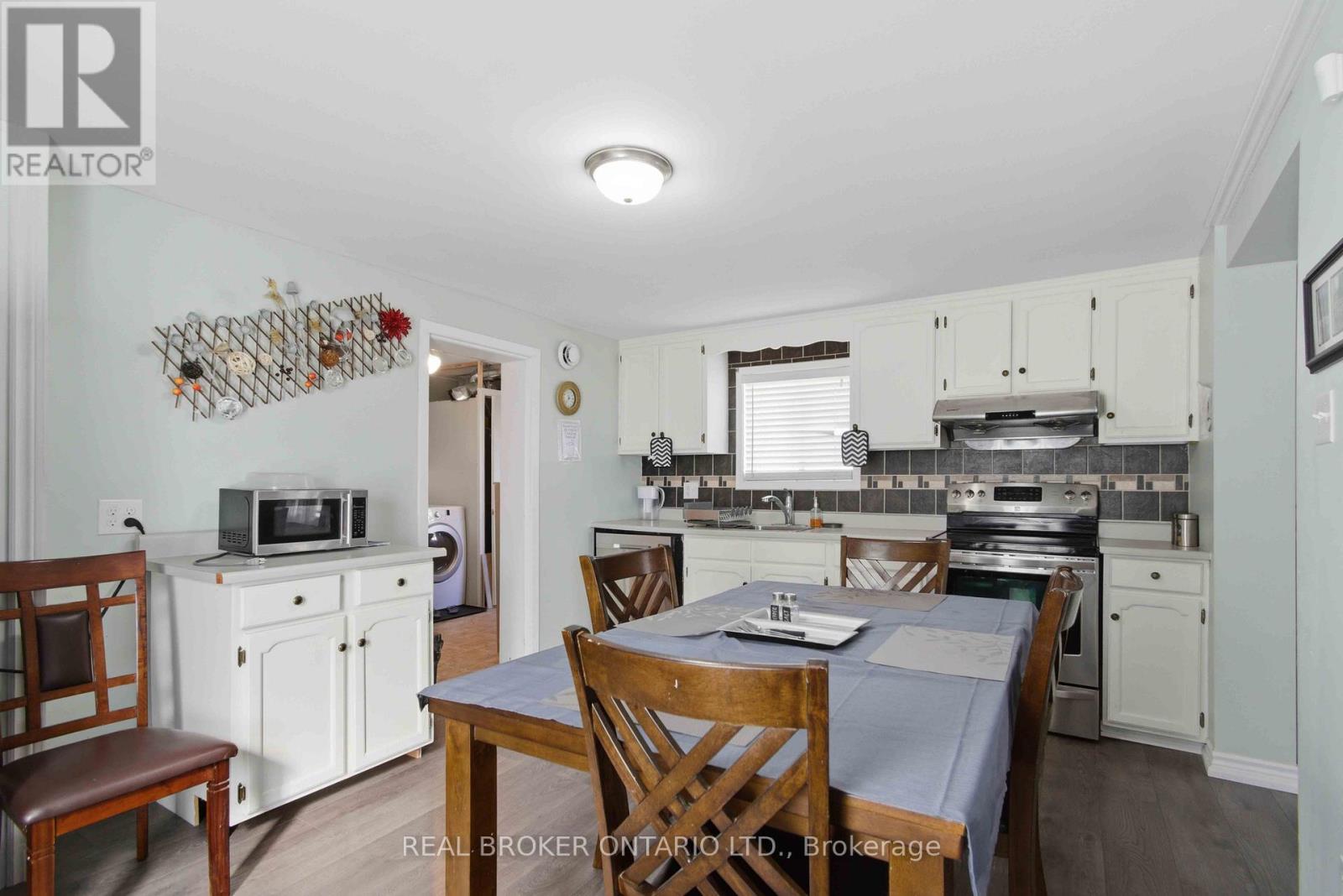 66 South John Street, Belleville, Ontario  K8N 3E3 - Photo 13 - X12939714