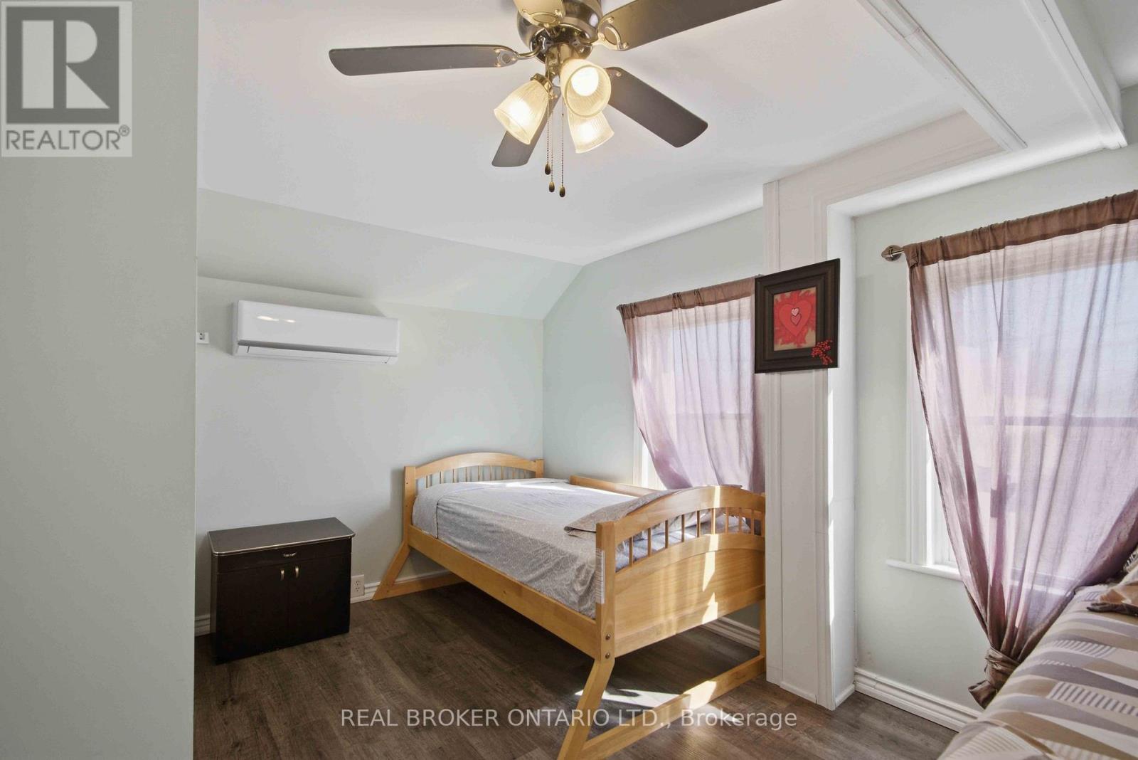 66 South John Street, Belleville, Ontario  K8N 3E3 - Photo 18 - X12939714