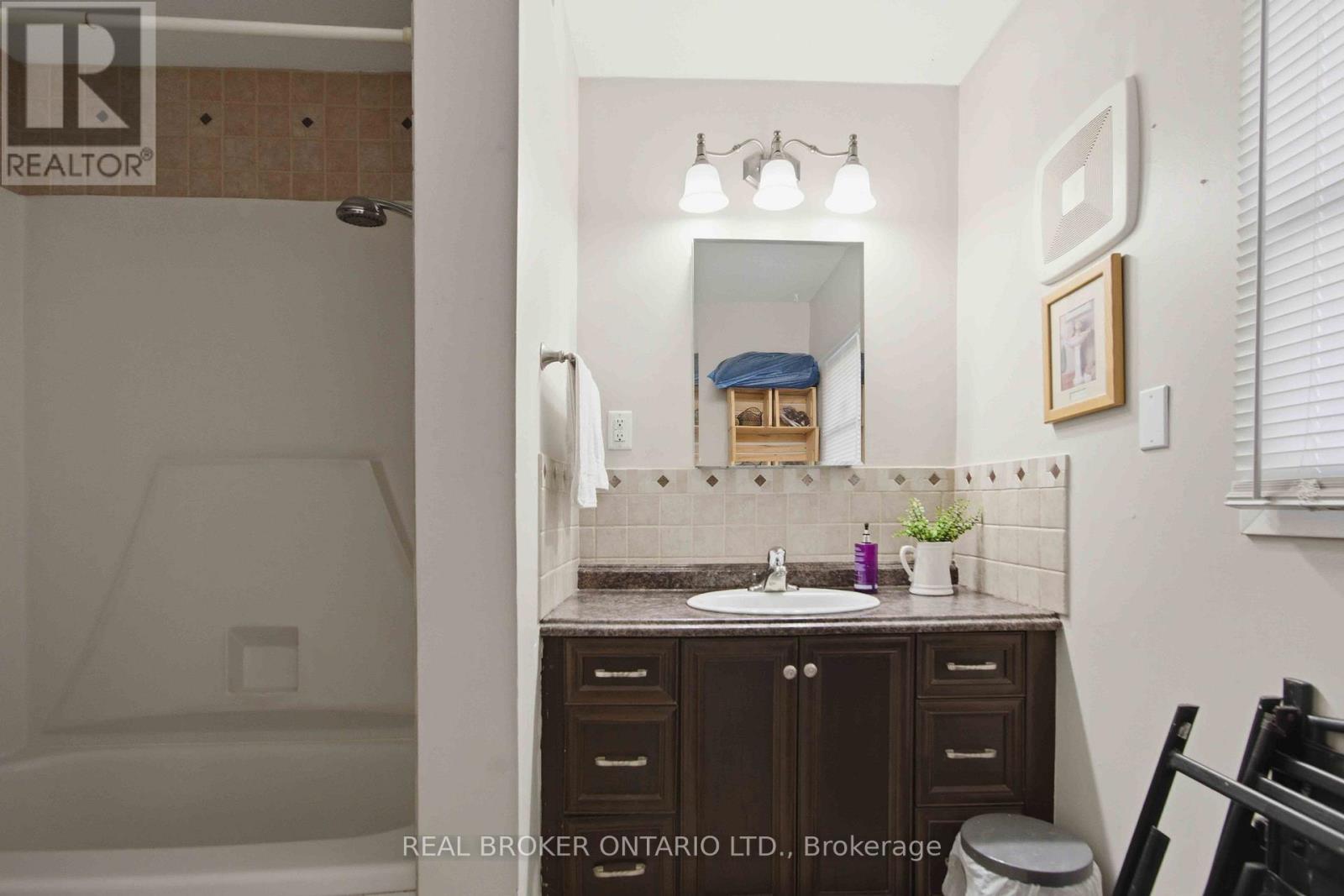 66 South John Street, Belleville, Ontario  K8N 3E3 - Photo 21 - X12939714