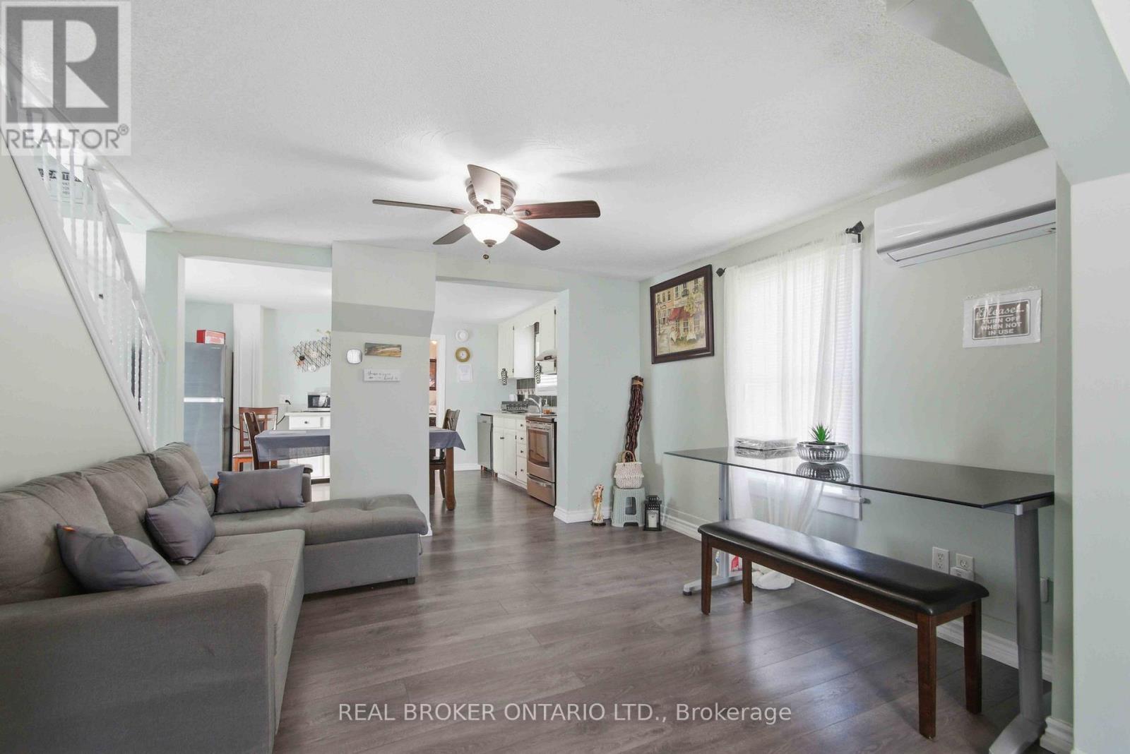 66 South John Street, Belleville, Ontario  K8N 3E3 - Photo 8 - X12939714