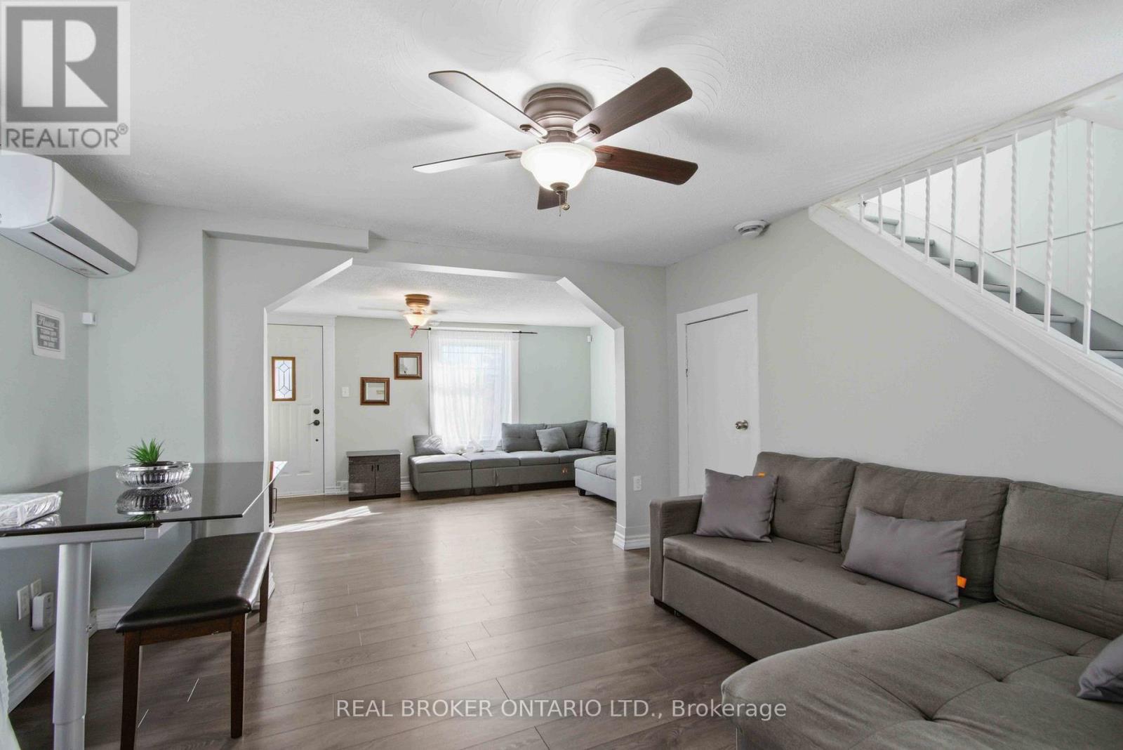 66 South John Street, Belleville, Ontario  K8N 3E3 - Photo 9 - X12939714