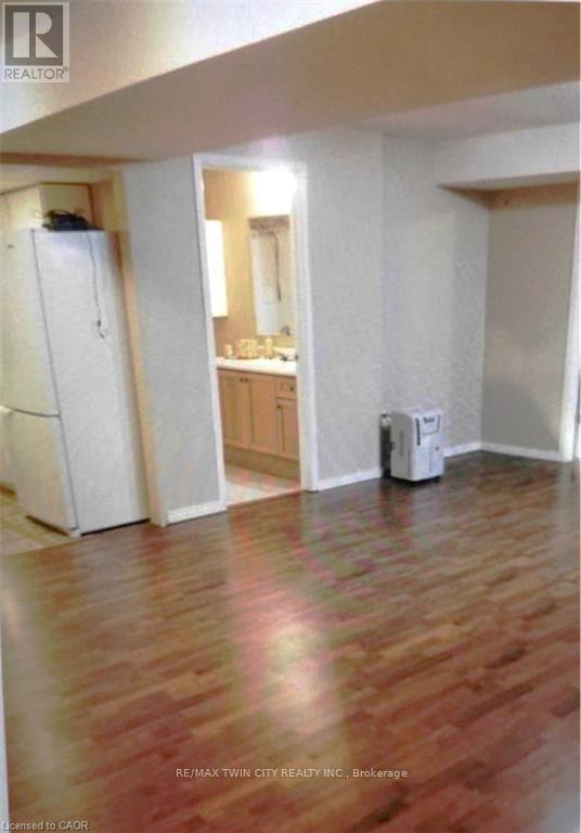 161 Farley Drive, Guelph, Ontario  N1L 1L7 - Photo 36 - X12939750