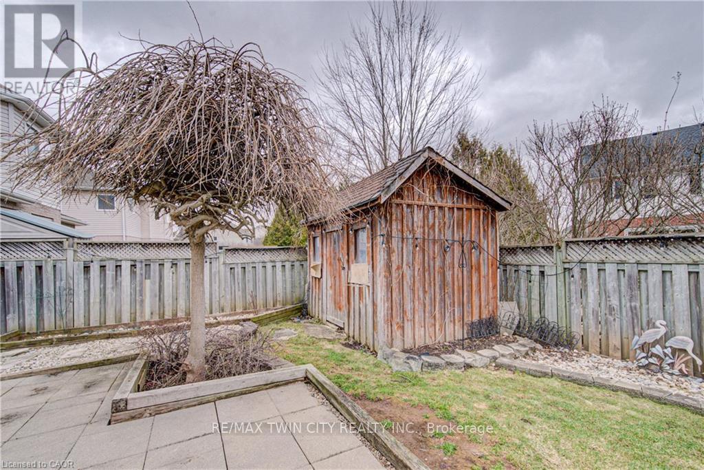 161 Farley Drive, Guelph, Ontario  N1L 1L7 - Photo 46 - X12939750