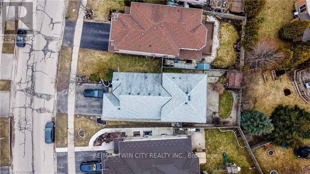 161 Farley Drive, Guelph, Ontario  N1L 1L7 - Photo 5 - X12939750