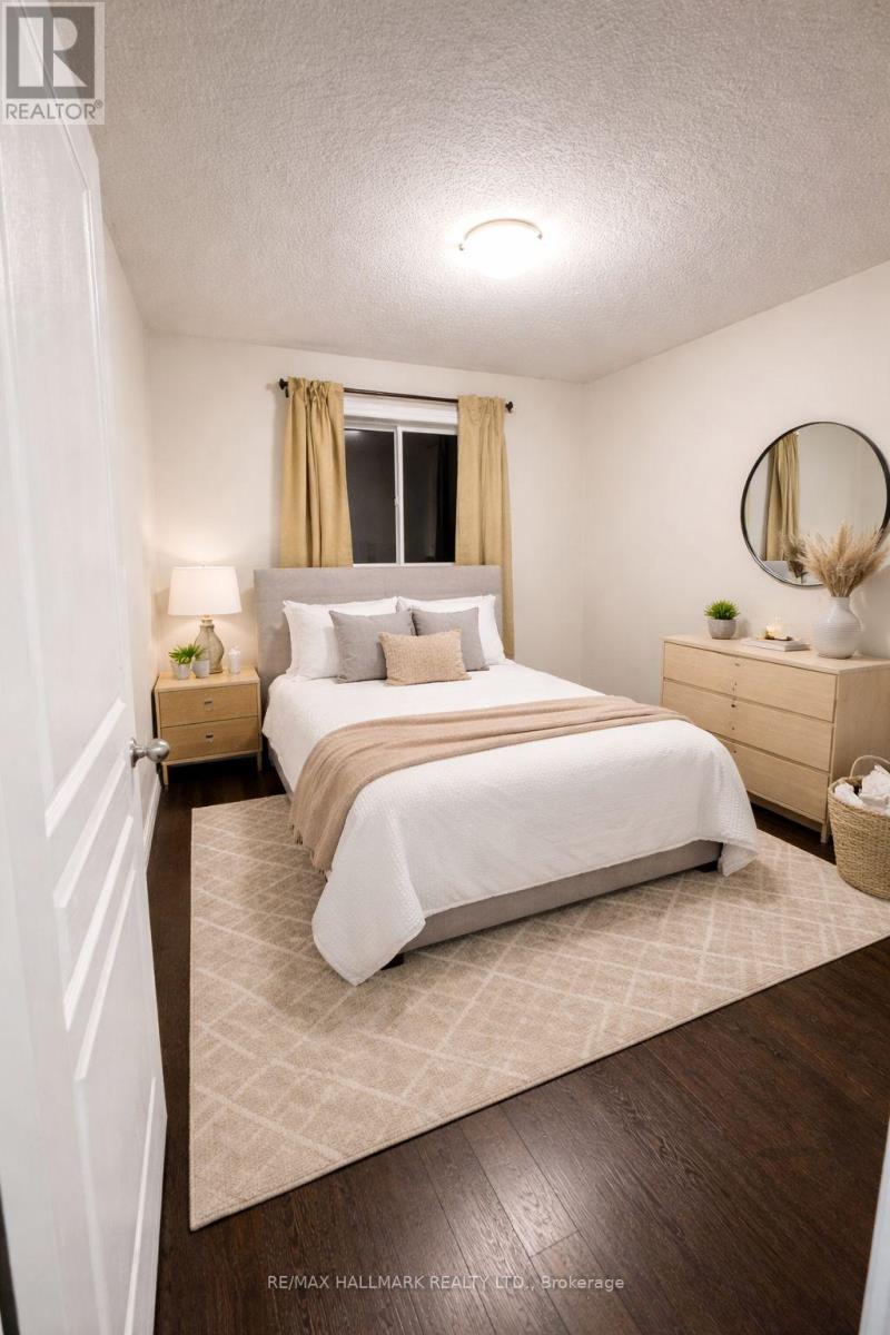 27 Waterbridge Street, Hamilton, Ontario  L8J 0E3 - Photo 9 - X12939768