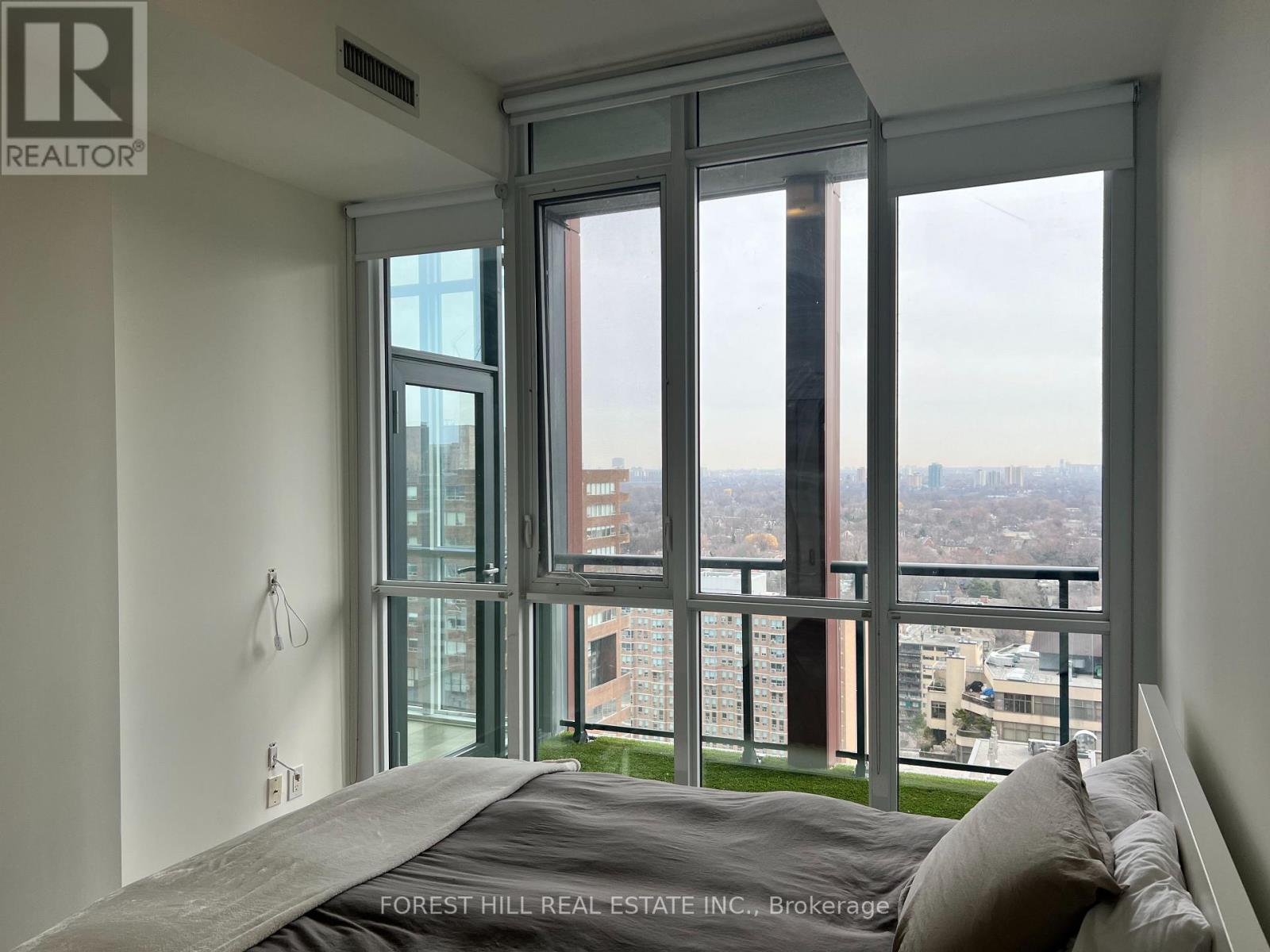 2105 - 32 Davenport Road, Toronto, Ontario  M5R 1H3 - Photo 26 - C12936600