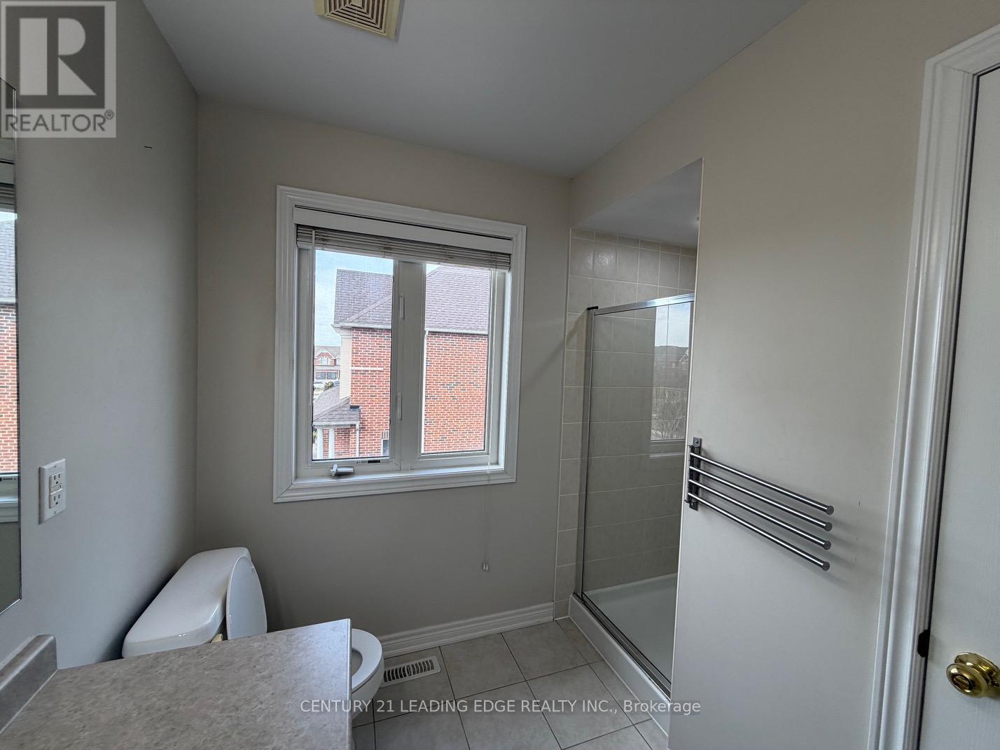 97 Thatcher Crescent, East Gwillimbury, Ontario  L9N 0B9 - Photo 14 - N12883994