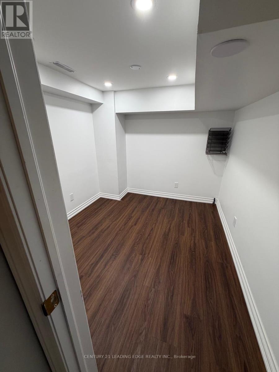 97 Thatcher Crescent, East Gwillimbury, Ontario  L9N 0B9 - Photo 27 - N12883994