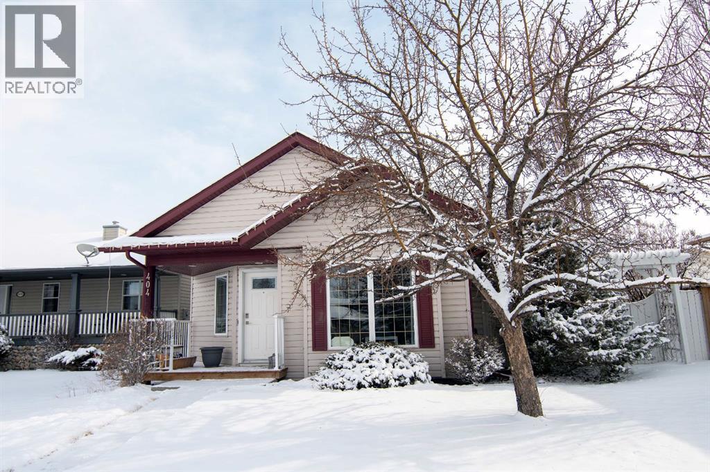 404 18 Street Se, High River, Alberta  T1V 1W3 - Photo 1 - A2295709