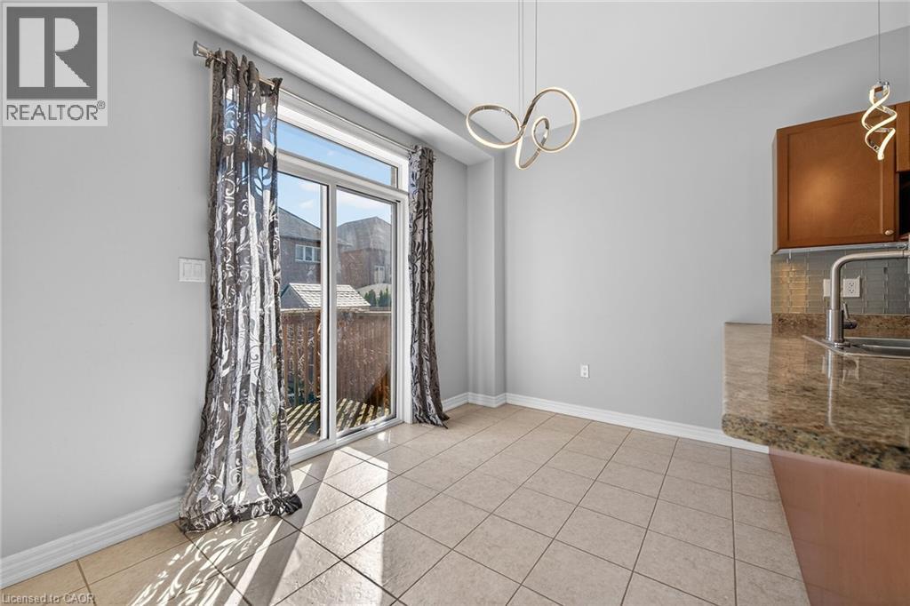 244 Raymond Road, Ancaster, Ontario  L9K 0H5 - Photo 5 - 40815266