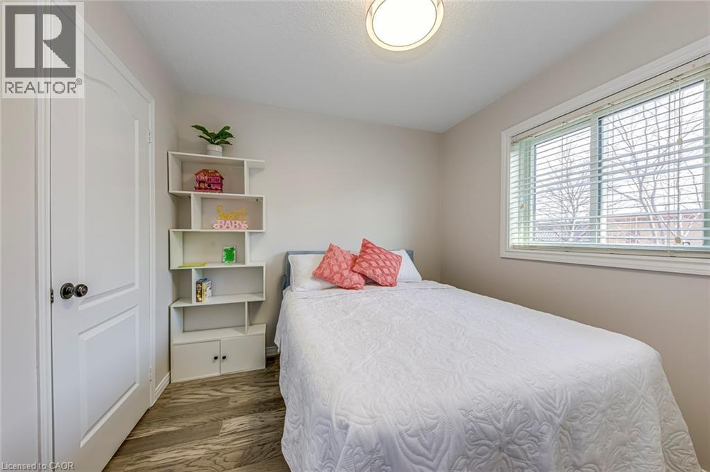 129 Harnesworth Crescent, Waterdown, Ontario  L8B 0J5 - Photo 17 - 40813824