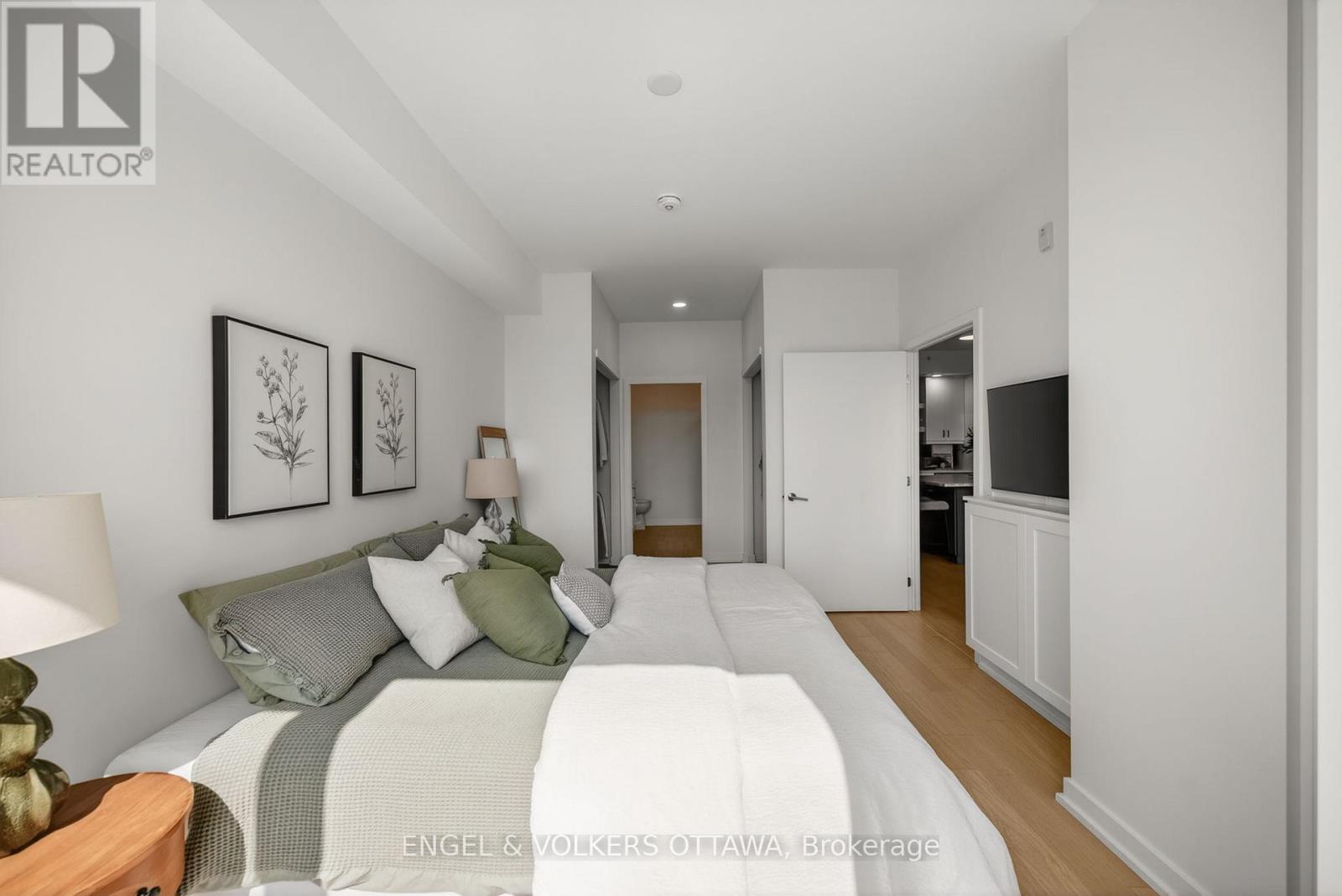 317 - 320 Miwate Private, Ottawa, Ontario  K1R 0E1 - Photo 19 - X12915024