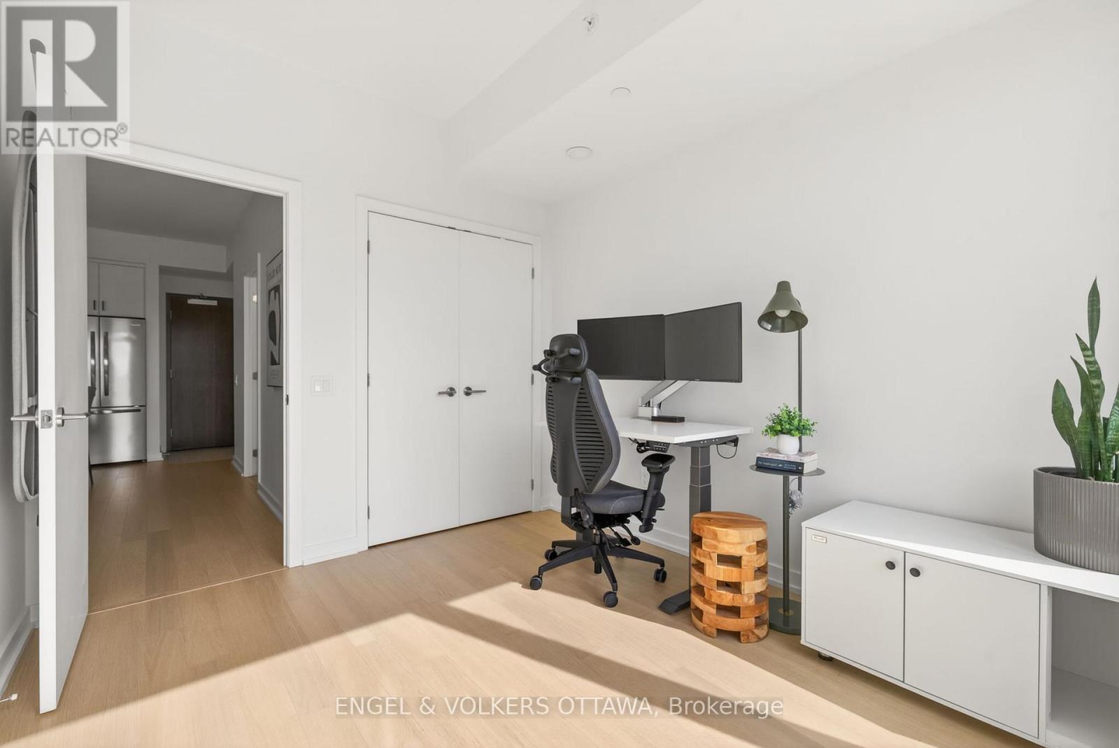 317 - 320 Miwate Private, Ottawa, Ontario  K1R 0E1 - Photo 24 - X12915024