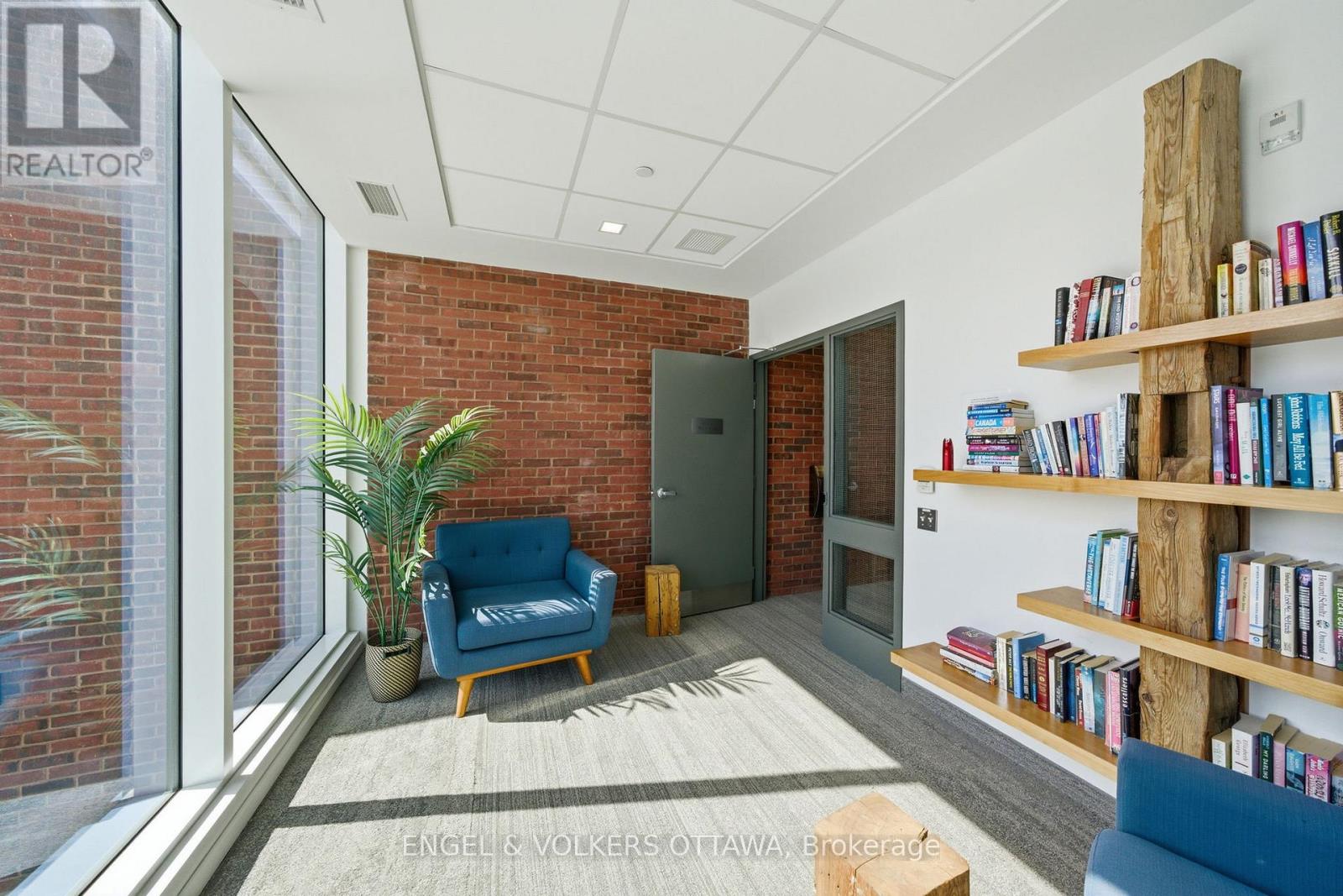 317 - 320 Miwate Private, Ottawa, Ontario  K1R 0E1 - Photo 33 - X12915024