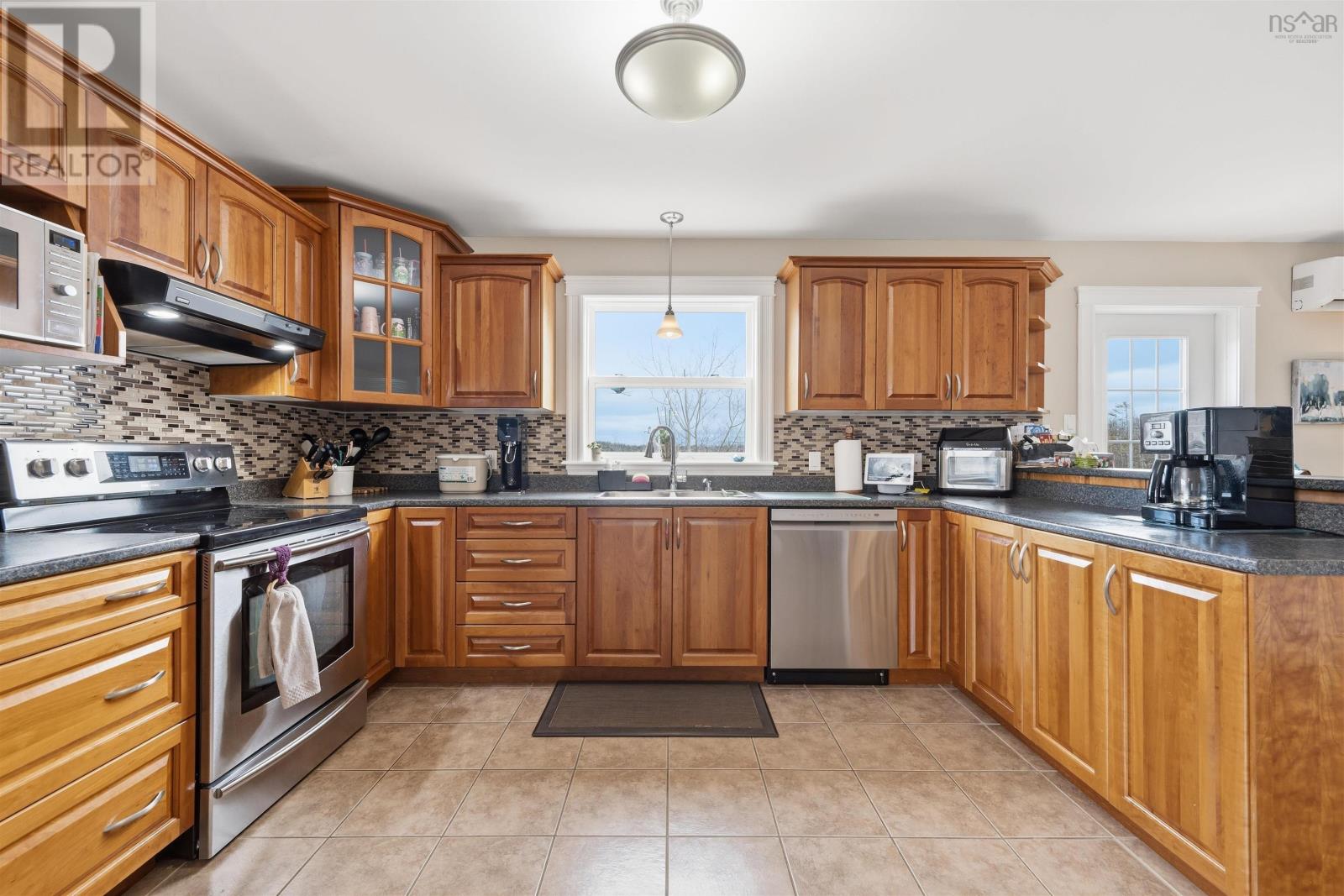 397 Hemlock Drive, Upper Tantallon, Nova Scotia  B3Z 0E1 - Photo 11 - 202605908