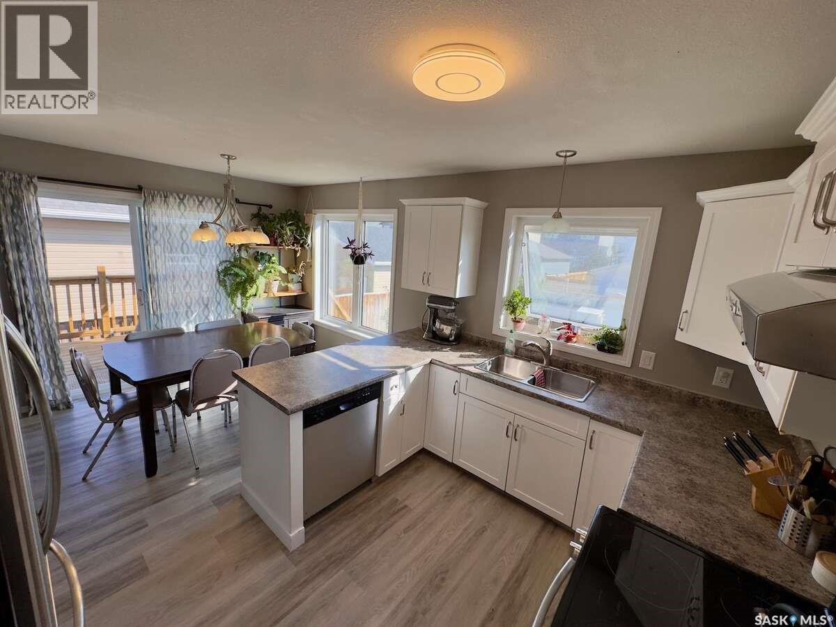 121 Martens Crescent, Warman, Saskatchewan  S0K 4S3 - Photo 7 - SK019991
