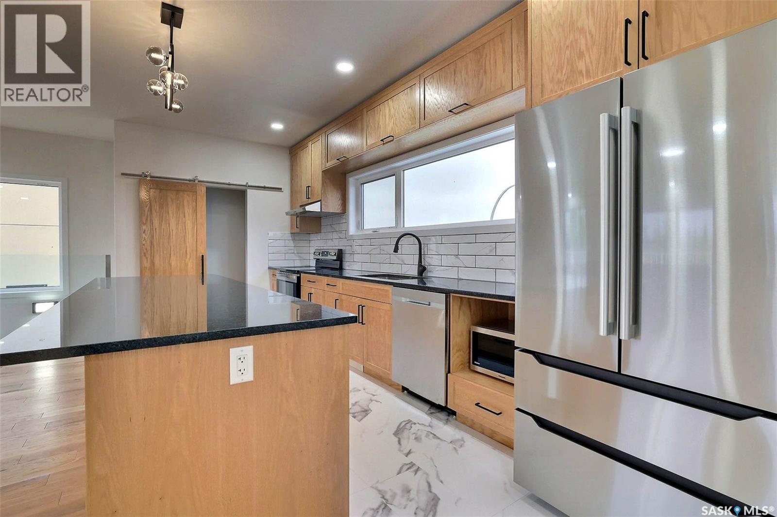 716 Emerald Park Road, Edenwold Rm No.158, Saskatchewan  S4L 0C4 - Photo 10 - SK028000