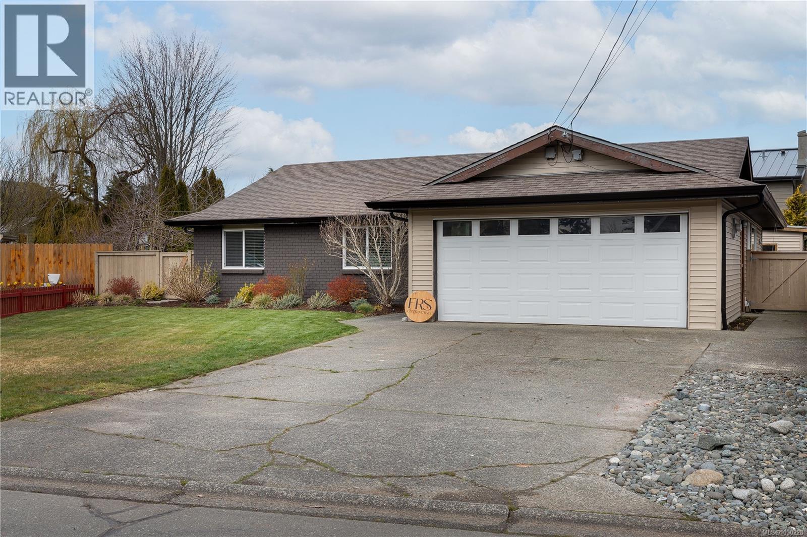 408 Reavie Rd, Campbell River, British Columbia V9W 6J2 - Photo 44 - 1030228