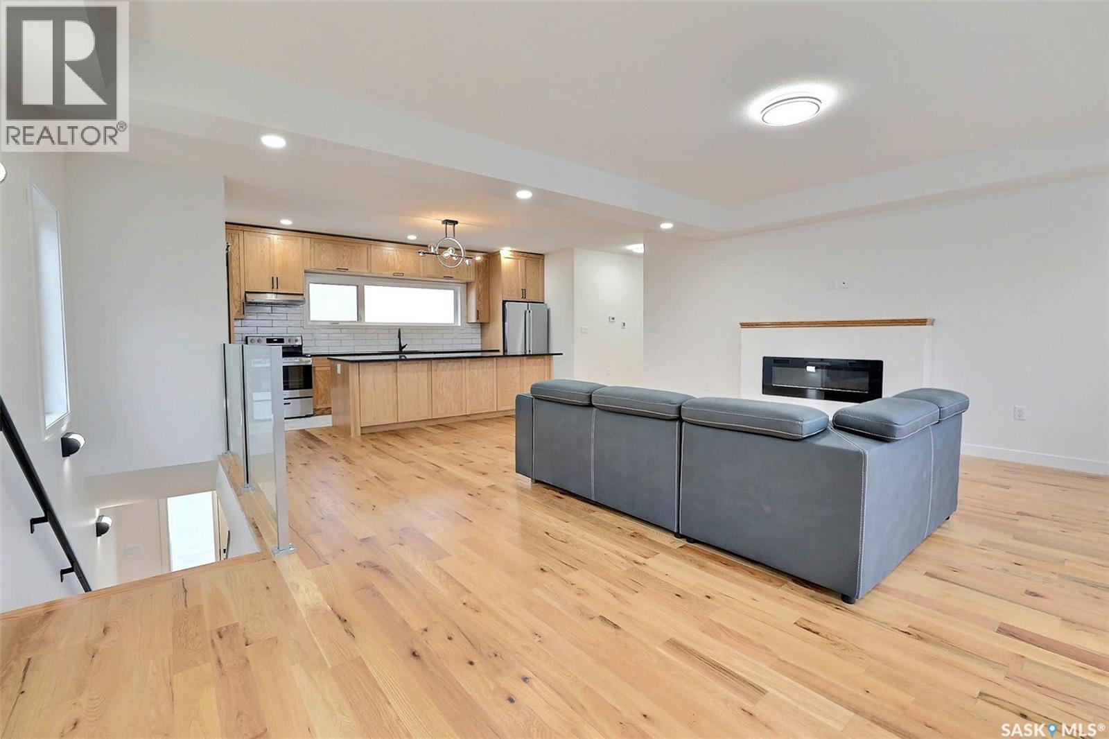 716 Emerald Park Road, Edenwold Rm No.158, Saskatchewan  S4L 0C4 - Photo 14 - SK028000