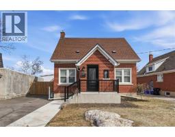 652 WEBER Street E, Kitchener, Ontario