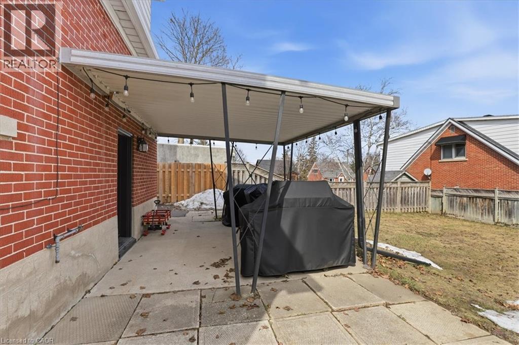 652 Weber Street E, Kitchener, Ontario  N2H 1H2 - Photo 29 - 40811141